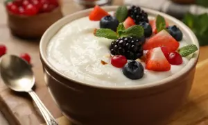 Jak ugotować kaszę mannę na mleku bez grudek? Sprawdzony przepis