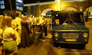 Kiełbaski z Nyski: kultowy smak Krakowa. Gdzie, kiedy, dlaczego?