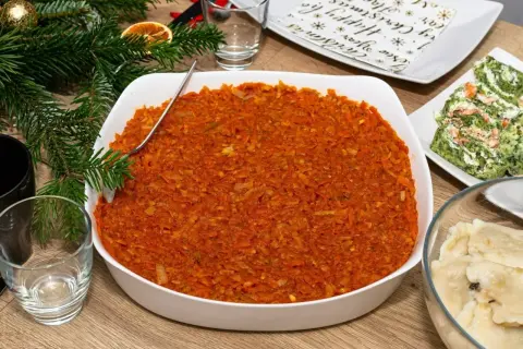Ryba po grecku: Polski klasyk - przepis, sekrety i błędy